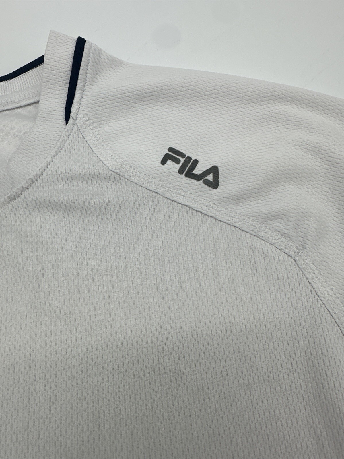 Fila T Shirt Uomo Grande Bianca Scollo a V Stampa Grafica Logo…#11420