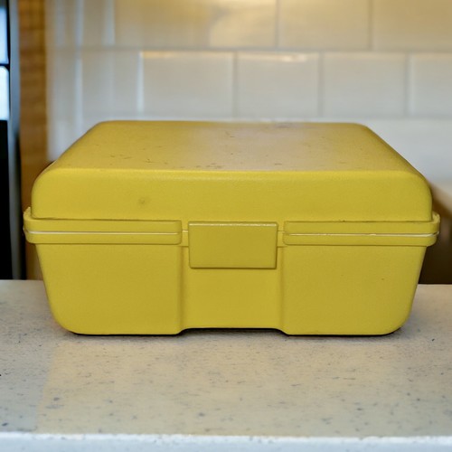 Vintage 1993 CLIK COOLER Juice Box Insulated Yellow NEW 6.5 x 4 x 3 | eBay