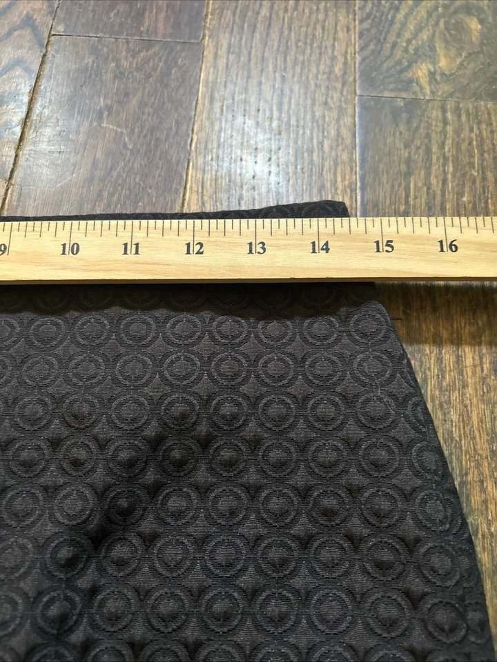 Юбка-карандаш Banana Republic размер 4 черная геометрическая длина до колена с подкладкой - Изображение 4 из 4