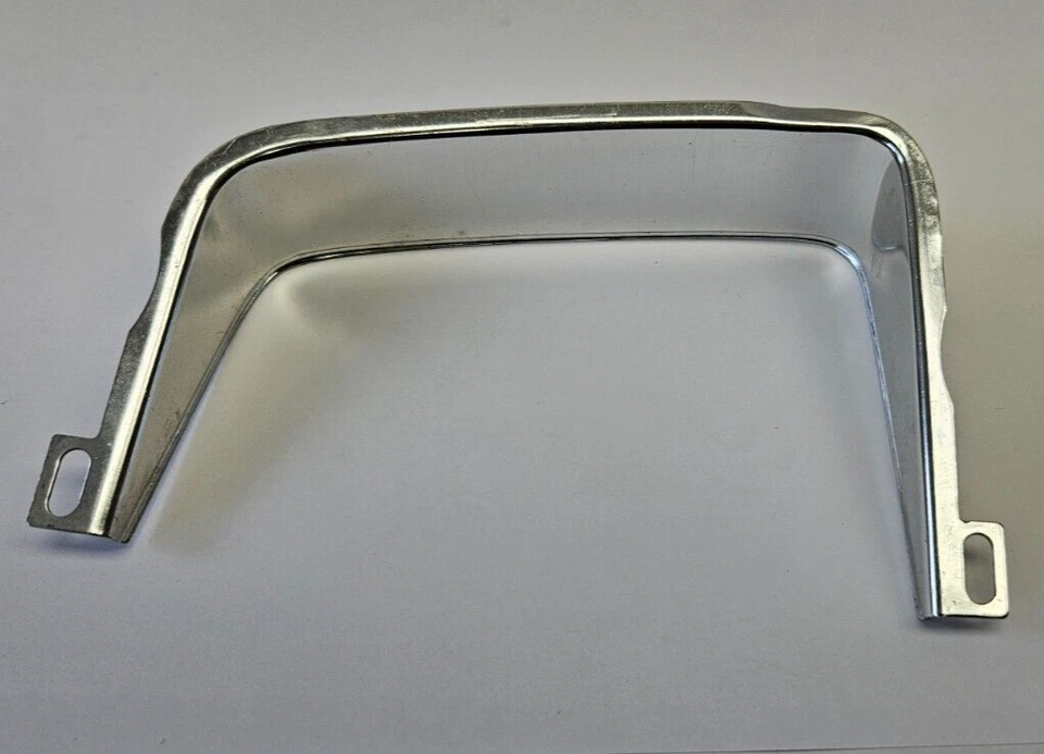 Plymouth Sport Fury 1968 VIP derecha 1/4 panel extensión relleno 2841892 nuevo en stock Foto 4 de 4