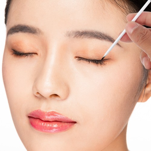 100pcs Disposable Eyeliner Brush Applicator Cosmetic Eye Wands Makeup Tool - Picture 5 of 14