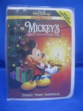 2000 Disney Mickey's Once Upon a Christmas Figurine #6 McDonalds Happy Meal Toy