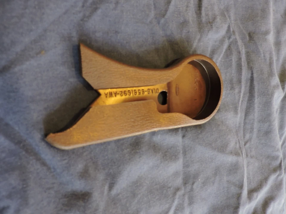 FORD GALAXIE LTD 1971 1972 PERSONALIZADO 500 COUNTRY SQUIRE CUBIERTA TRASERA ASIENTO MARRÓN Foto 2 de 4