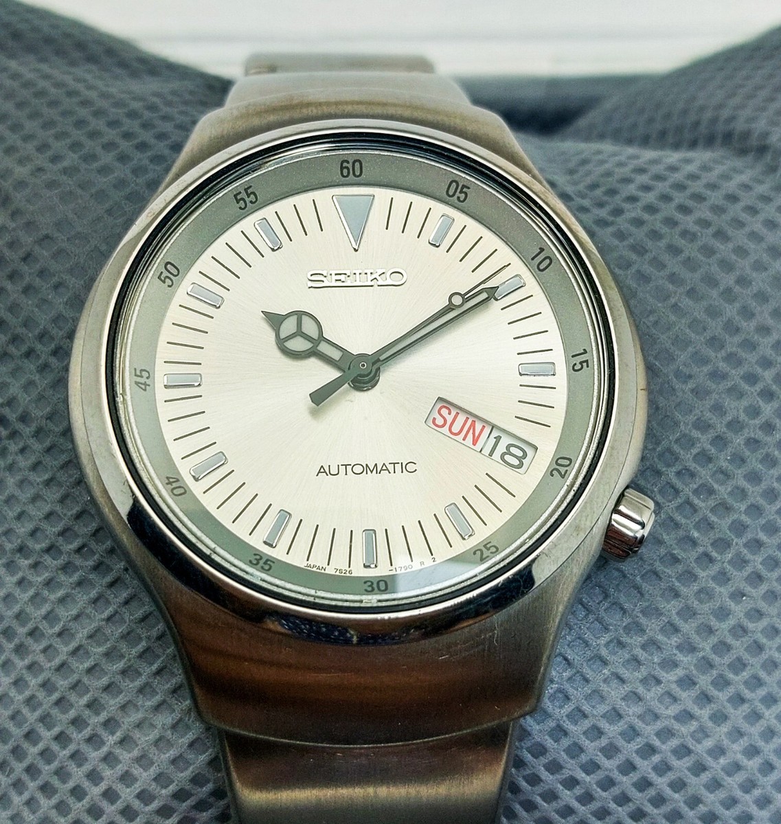 Seiko s wave automatic (Seiko S Wave Automatic Watch 7S26-5000 