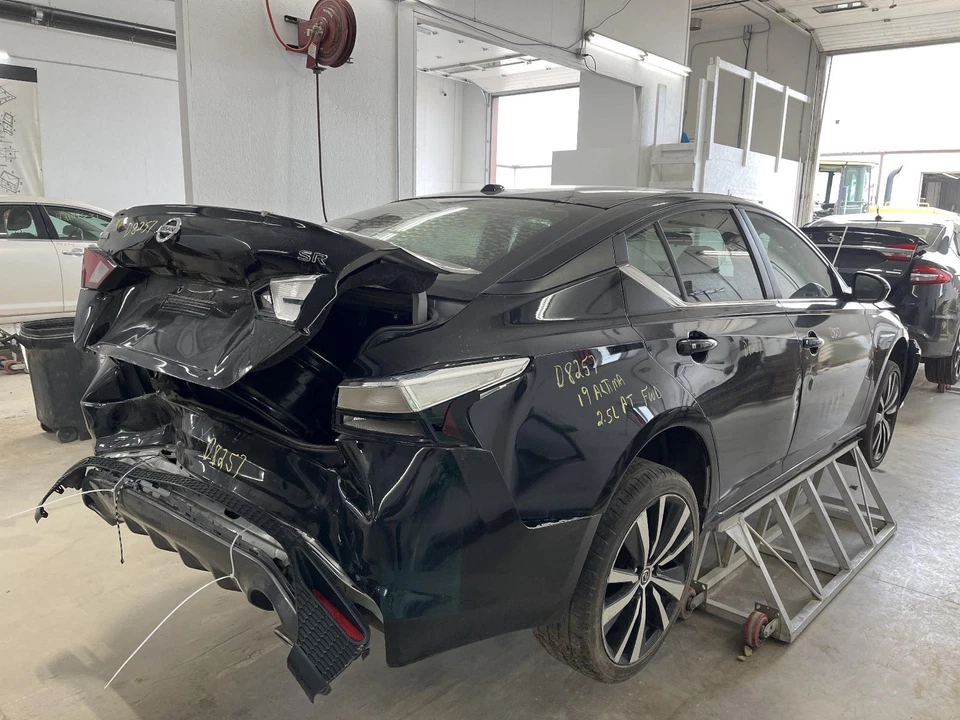 Used Front Left Seat Belt Front fits: 2019 Nissan Altima bucket driver retractor Foto 3 de 4
