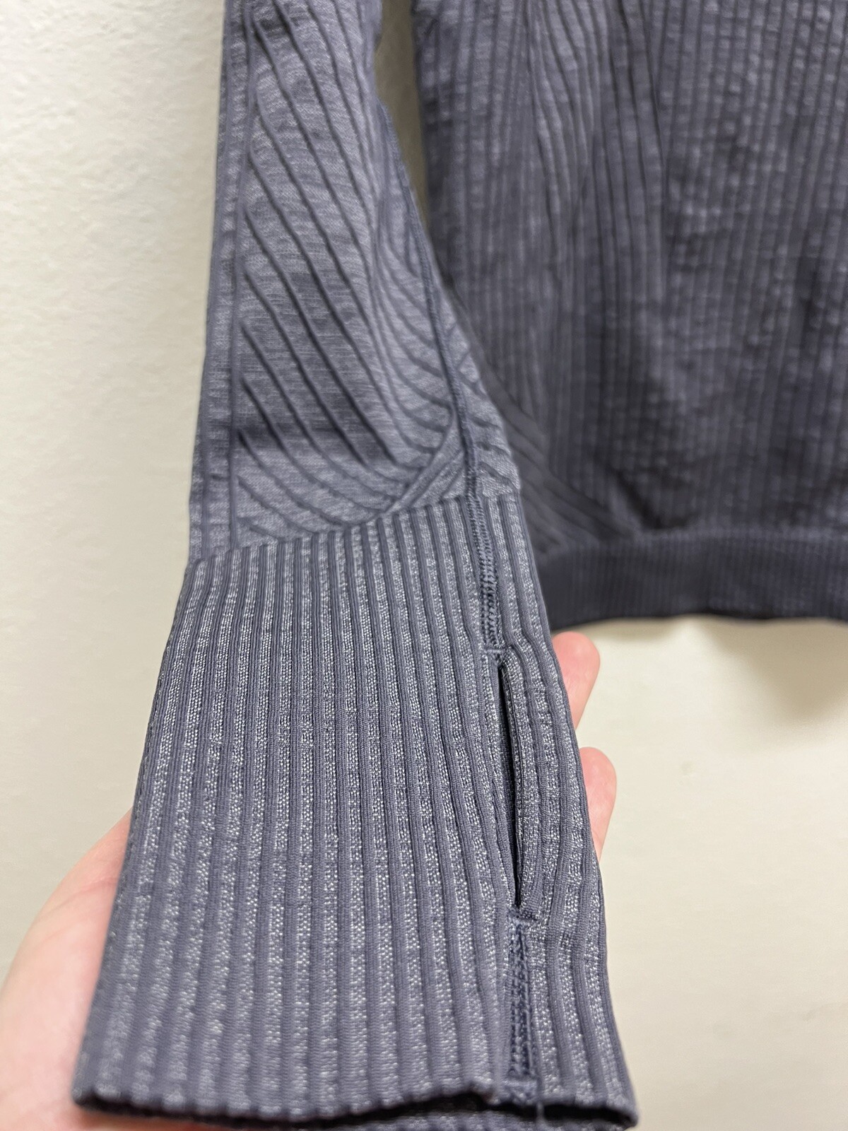 Lululemon Rest Less Pullover Dark Gray Purple Exc… - image 3