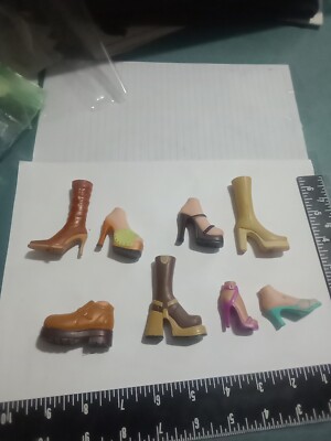 Bratz Dolls 8 Pc. Single Shoes Lot Used Heels Boots Shoes Assorted mixed Lot 