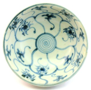 c1822, ANTIQUE CHINESE TEK SING CARGO PORCELAIN BLUE LOTUS PATTERN RICE BOWL