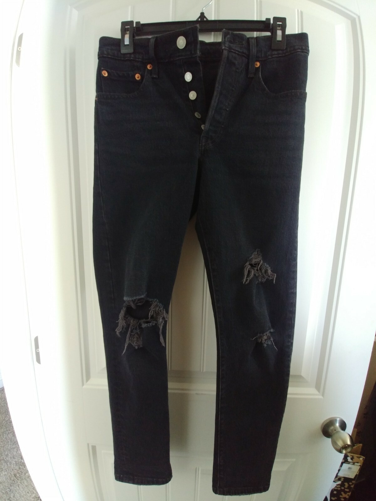 Vintage Levis 501 Womens Black Denim Button Fly Jeans… Gem