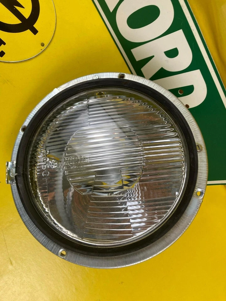 NUEVO + ORIGINAL Opel Olympia Rekord P2 faros cupé faros principales Foto 3 de 4