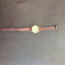 Small 25mm Lorus Gold Coin Mickey Mouse Retired Watch for Women and Men Rare 90s