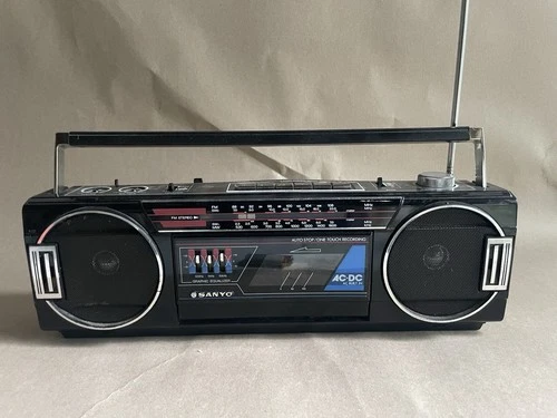 Vintage Sanyo Radio Cassette Recorder Model M7030K 1980s
