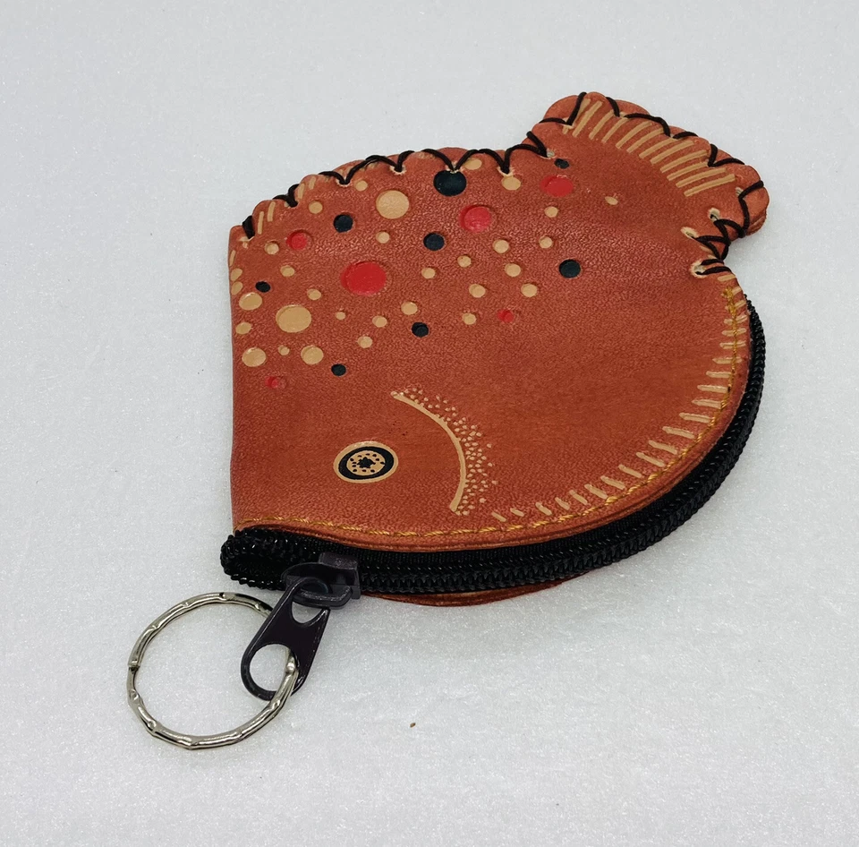 Vintage Fish Shaped Coin Pouch Wallet Water Resistant Shell 22 - Image 3 of 4