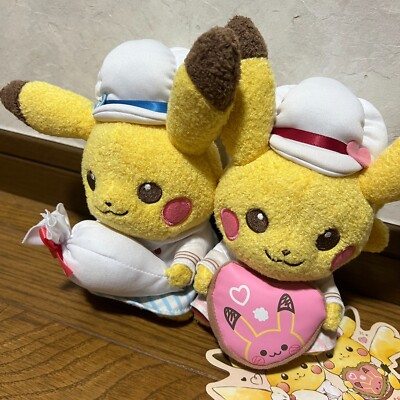 Pokemon Center Original Pikachu Sweet Treats pair Valentine Plush