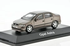 OPEL Astra G 4d 1/43 SCHUCO 04522