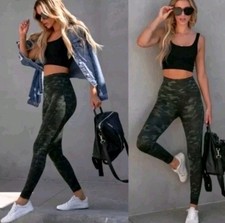 Spanx Look At Me Now Seamless Dark Green Camouflage High Rise Leggings M