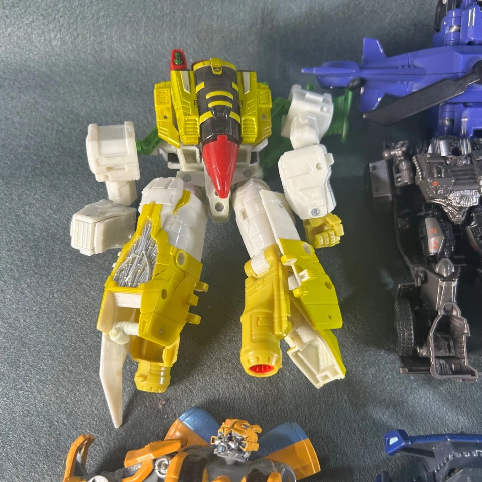Transformers Incomplete Various Action Figure Lot For Parts Hasbro - Image 4 of 4