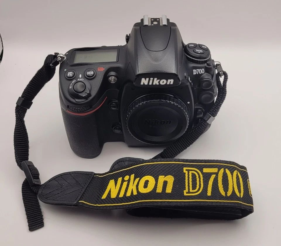 Nikon D700, foto 1 di 5