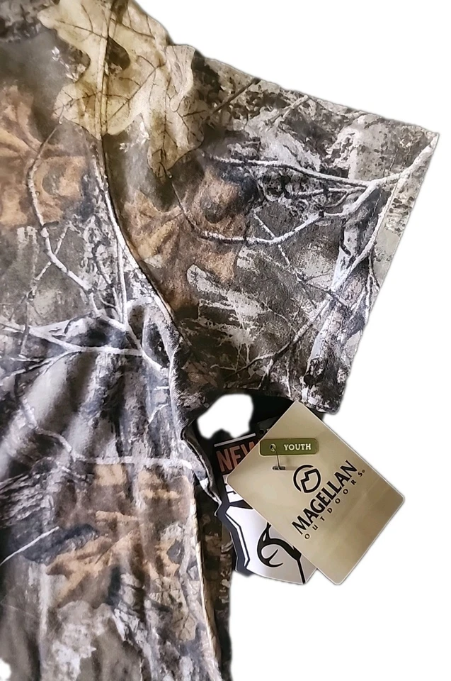Magellan Outdoors Hunt Gear Realtree Camo Youth XL T-Shirt NWT Cotton - Image 3 of 4