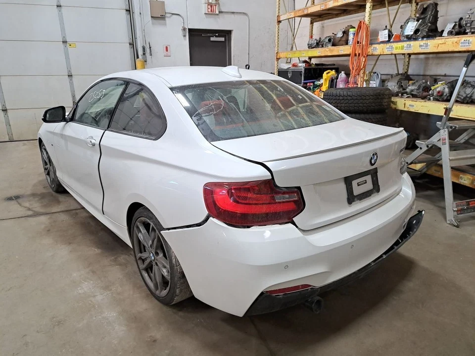 Unidad de actuador/bomba de freno antibloqueo Abs 2014 M235i Sku#4263153 Foto 3 de 4