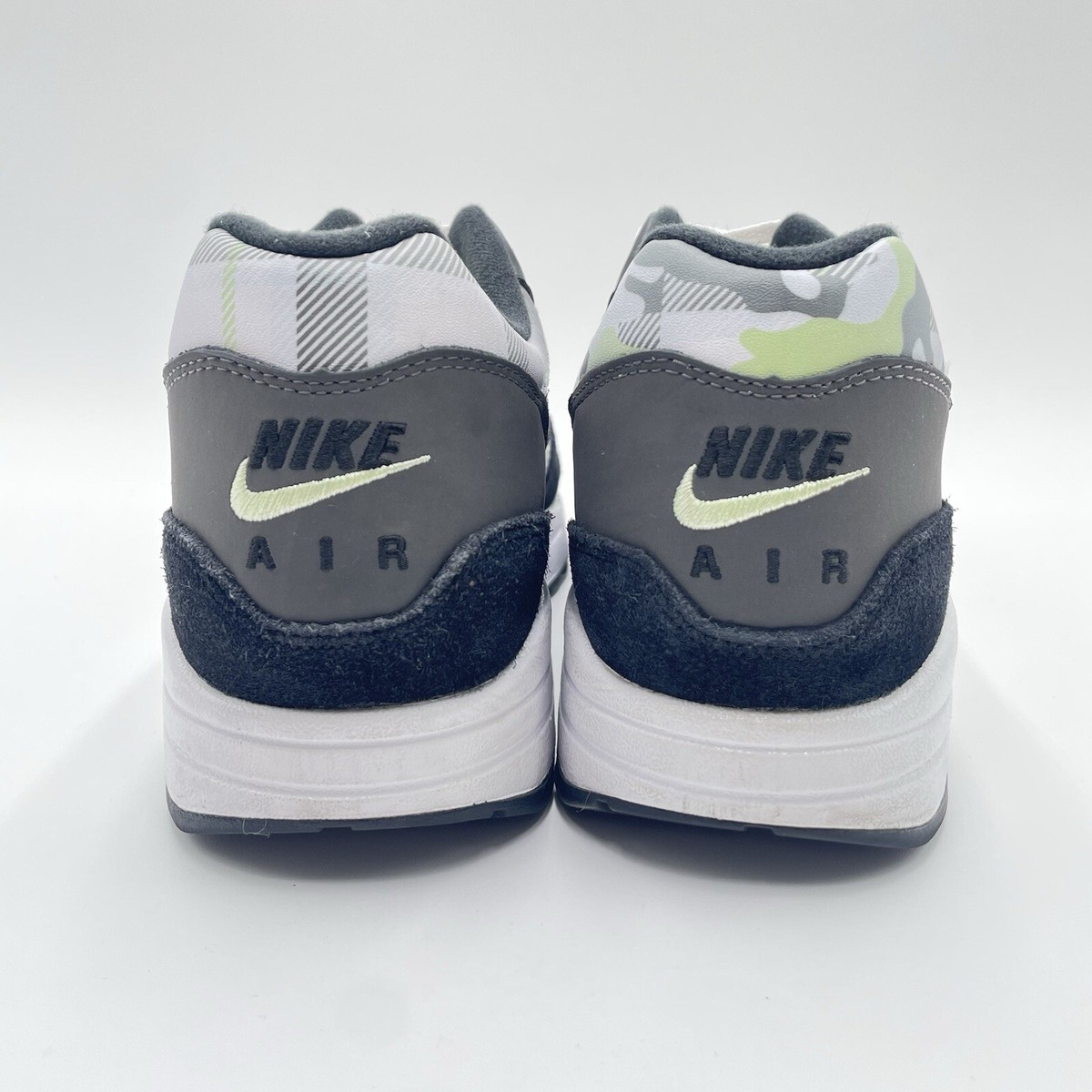【中古・未発売 26cm】Nike Air Max Swingman Remix Preowned Nike Air Max 1 Remix Pack White Black Camo Size 13 Mens