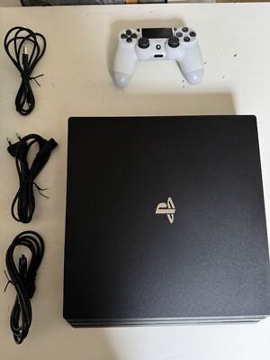 Sony PlayStation 4 Pro 1TB Spielekonsole - Jet Black + viel Extras!!!