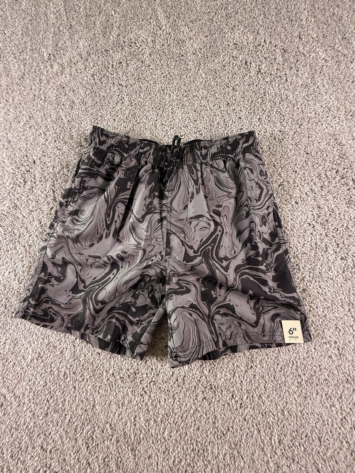 NWT No Boundaries Men’s Shorts Size Small Gray Abstract Elastic Waist Drawstring