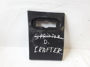 VW CRAFTER 30-50 Flatbed  2F Kotflügelzierleiste hinten rechts 25498275