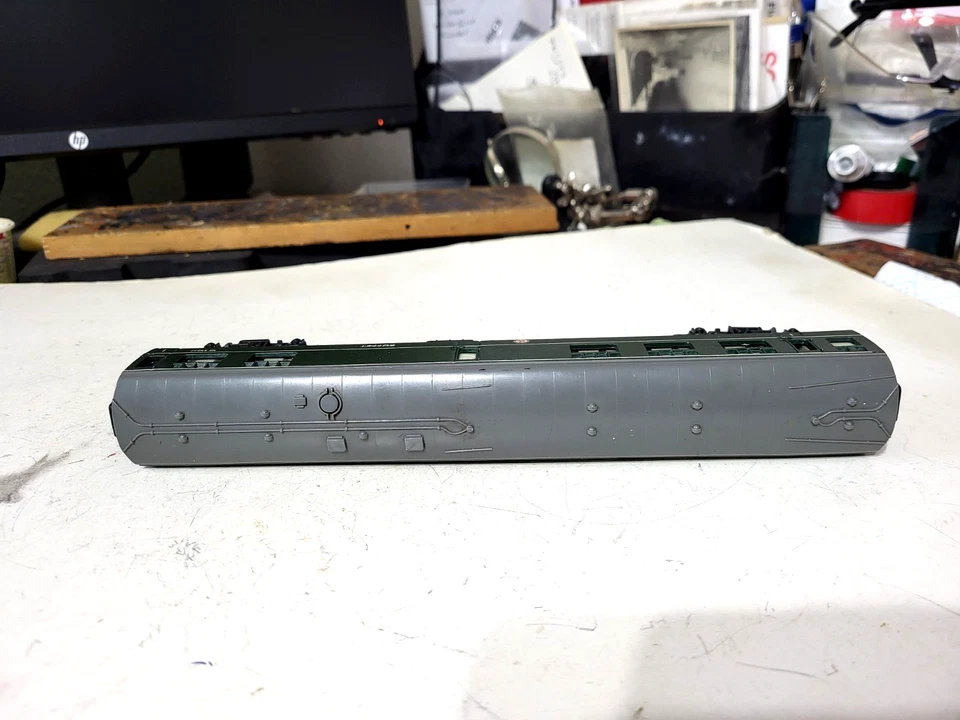 TRIX TRANS-PENNINE BUFFET 1ST CAR  NE 59777 - Image 4 of 4