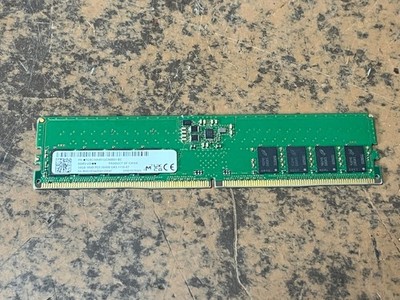 MTC8C1084S1UC56BD1 Micron 16GB UDIMM 5600MHz 1Rx8 PC5-5600B RAM
