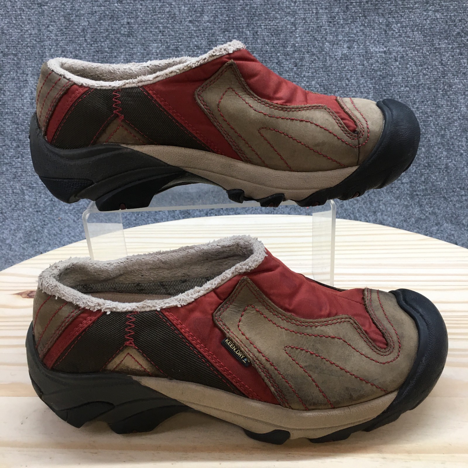 Zoccoli Keen donna 8 5 marroni impermeabili punta tonda slip on casual comodi pelle