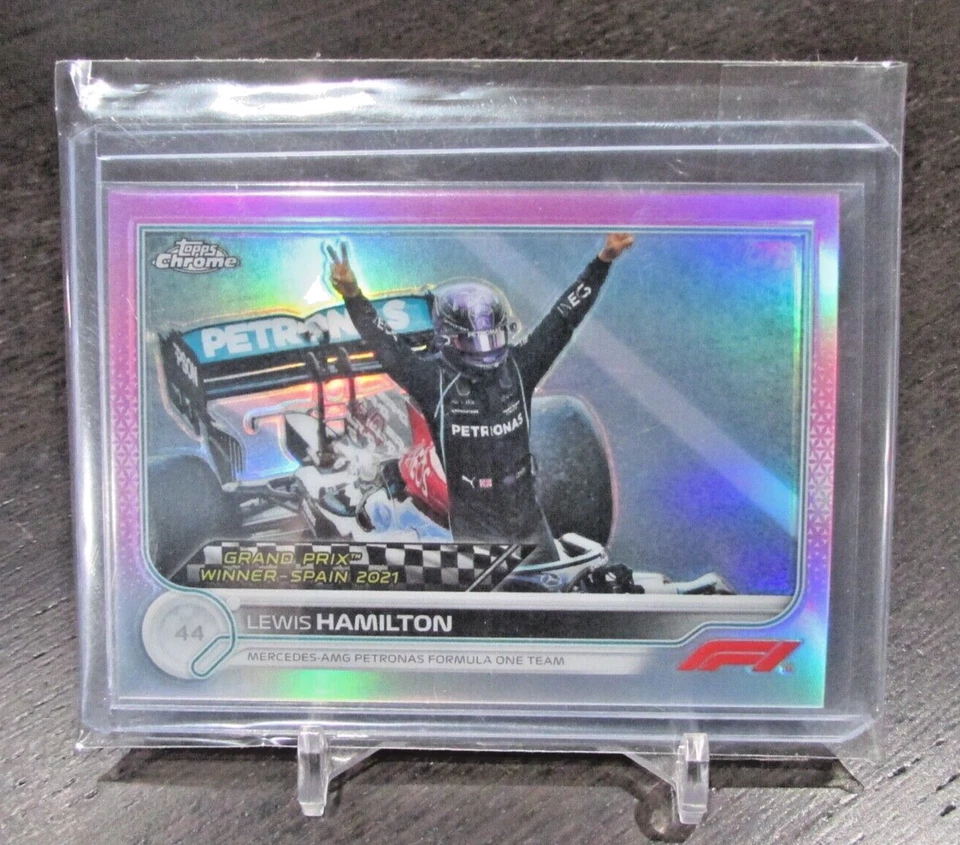 2022 Topps Chrome Formula 1 Lewis Hamilton 47/75 Pink Refractor GPWinner #154 - Image 3 of 4