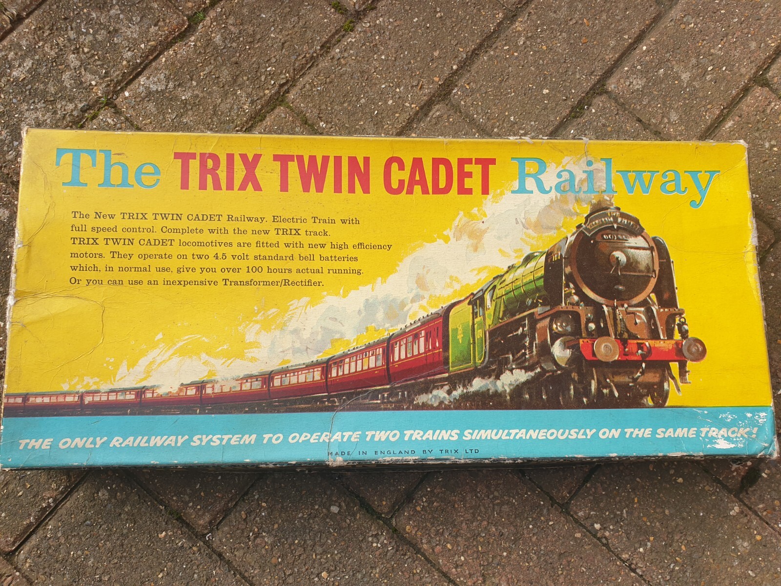 Vintage The Trix Twin Cadet Electric Railway Train Set eBay