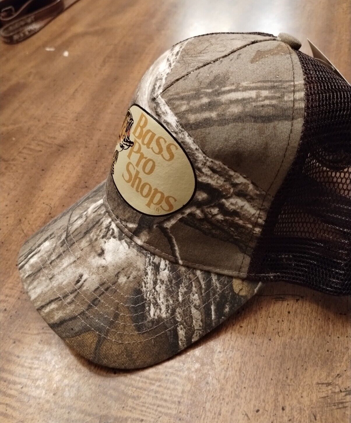 BASS PRO SHOPS CAMO MESH BASEBALL TRUCKER HAT CAP Real Tree Print