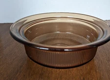 Corning Vision Ware Amber Round Casserole  No Lid V30B 24oz 750m PreOwned 