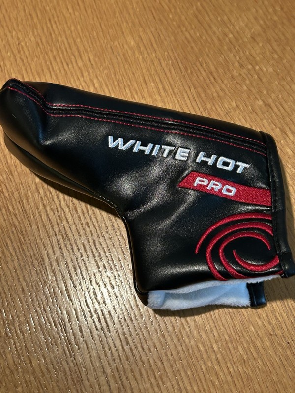 Odyssey White HOT PRO Blade putter head cover fast shipping