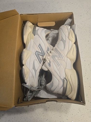 New Balance 9060 ‘White Grey’ Men's Size 11 EUC Condition - Picture 23 of 23