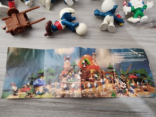 VTG Smurfs Peyo Schleich Assorted Lot of 17 Figures 70s/80s Accessories MUSHROOM - Picture 19 of 24