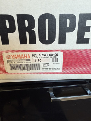 Yamaha 6E5-45943-00-00 12 5/8 X 21 K RH Aluminum Propeller 