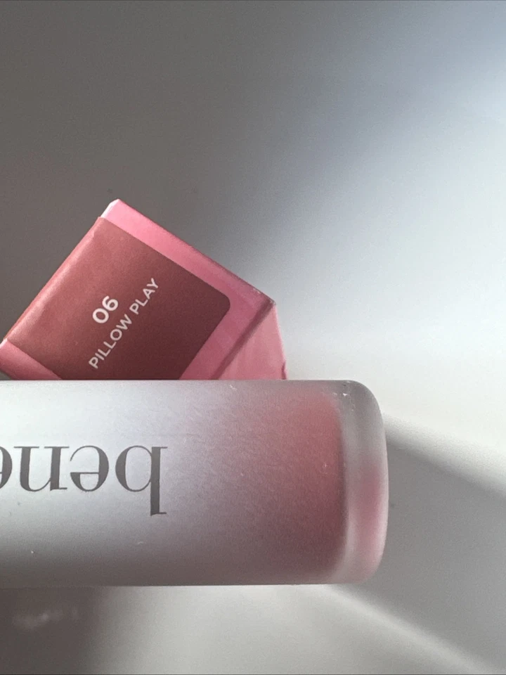 Benefit Plushtint Moisturising Matte Lip Tint 6ml Shade Pillow Play New - Image 4 of 4