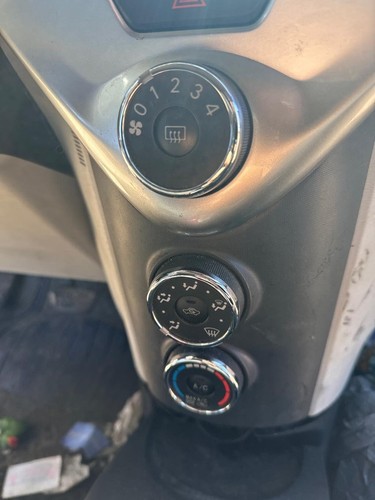 Climate AC Heat Temperature Control SCION IQ 11 12 13 14 15