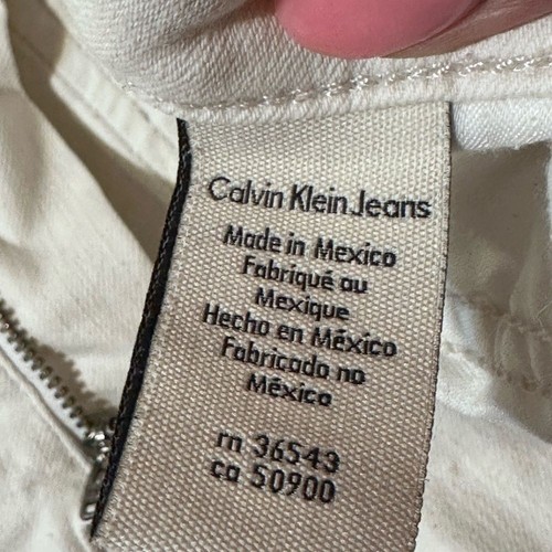 Women's Calvin Klein Boyfriend White stretchy distressed Jeans Sz 32 - Picture 7 of 10