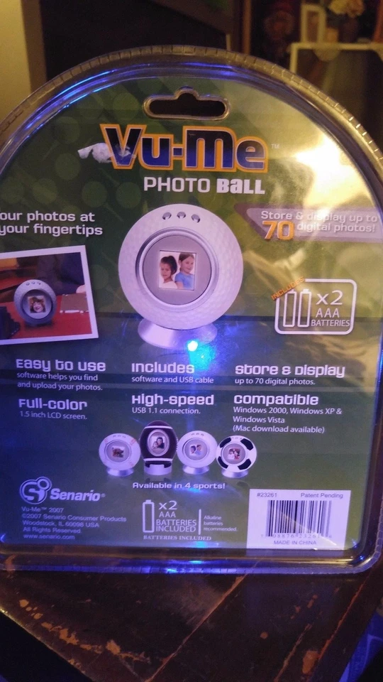 DIGITAL PHOTO FRAME - VU-ME GOLF BALL - HOLDS 70 PHOTOS - Image 2 of 2