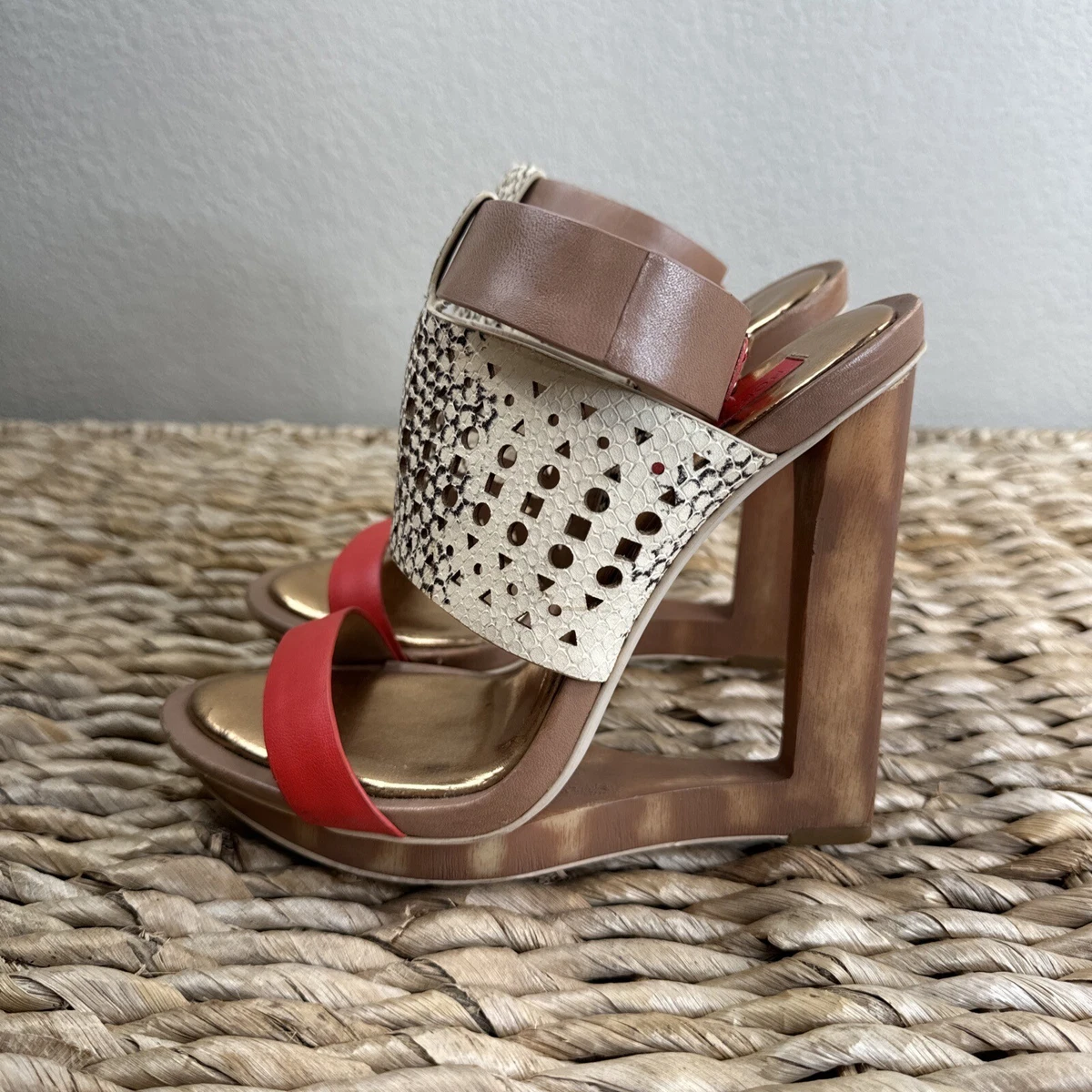 BCBGMAXAZRIA Meteur Snake Red Heel Sandal 7B Coral High Heel eBay
