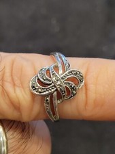Beautiful 925 Sterling Silver Filigree Ring Size 8