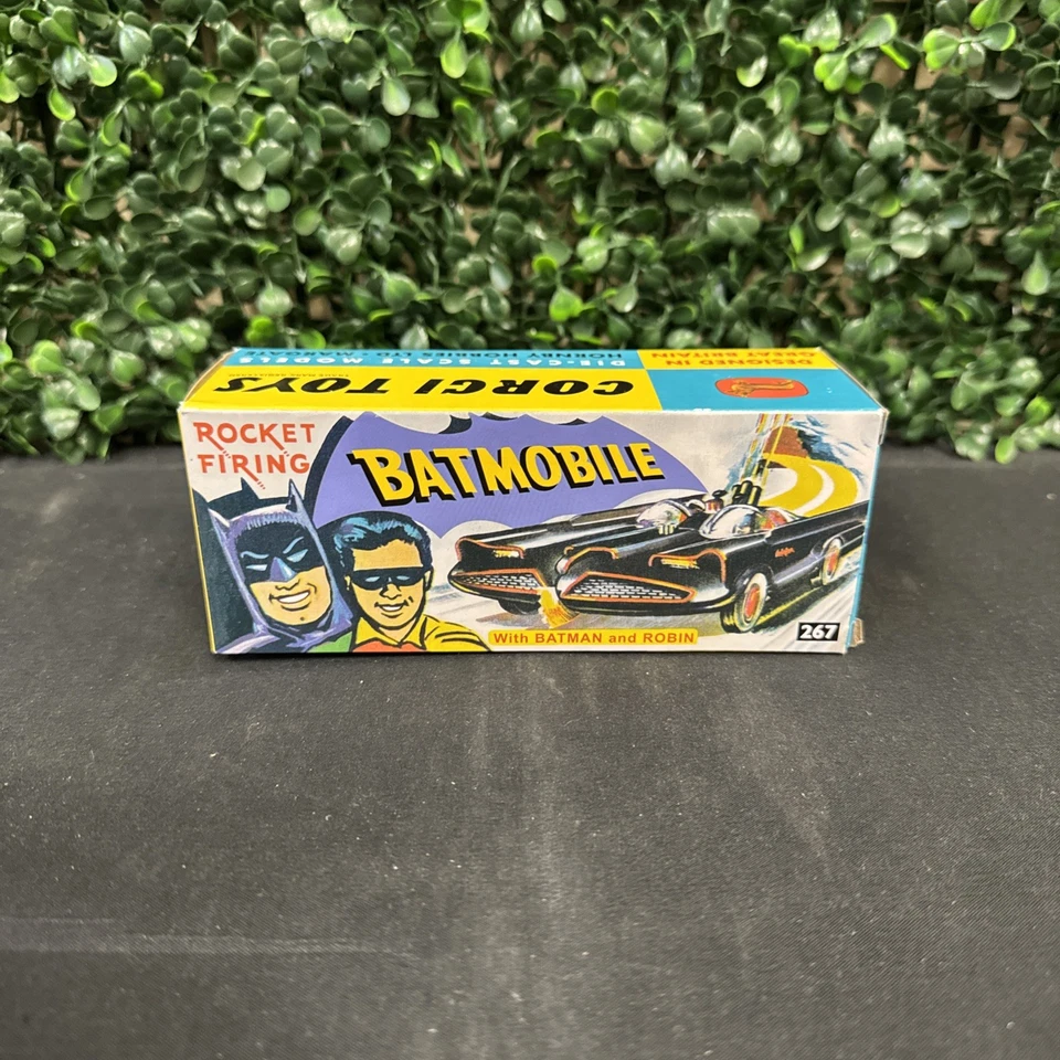 Corgi Toys  #267 Batmobile With Batman and Robin - Image 2 of 4