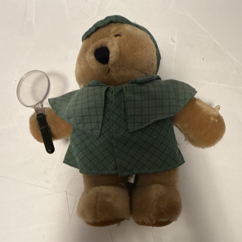 Vintage Dakin Holmes Bear Detective Plush w/ Hat Coat Magnifier Small 1987