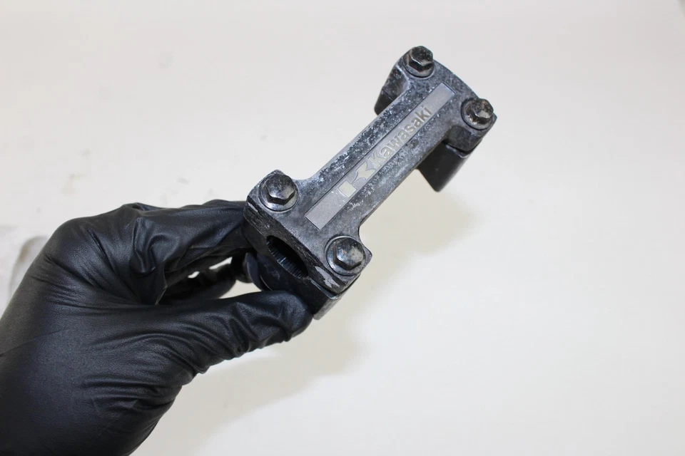 01-05 Abrazadera elevadora de manillar Kawasaki ZRX1200 ZRX 1200 Foto 2 de 4