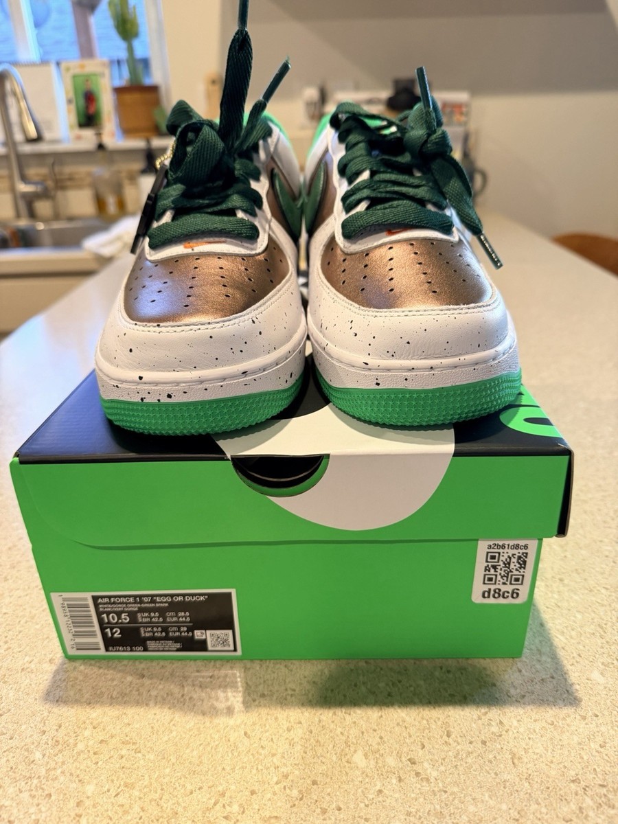 Nike “Ducks Of A Feather” “Egg Or Duck”Air Force 1  display picture 3