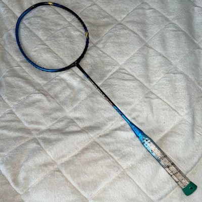 YONEX ASTROX 77 Badminton Racket
